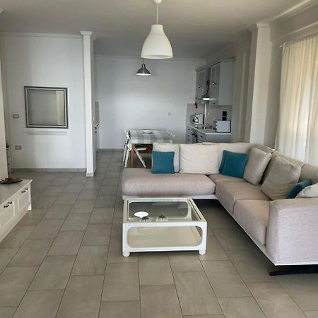 Vlorë Aneta'S Beach House מראה חיצוני תמונה