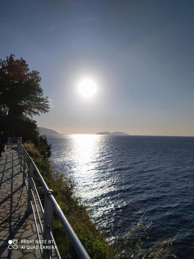 Vlorë Aneta'S Beach House מראה חיצוני תמונה