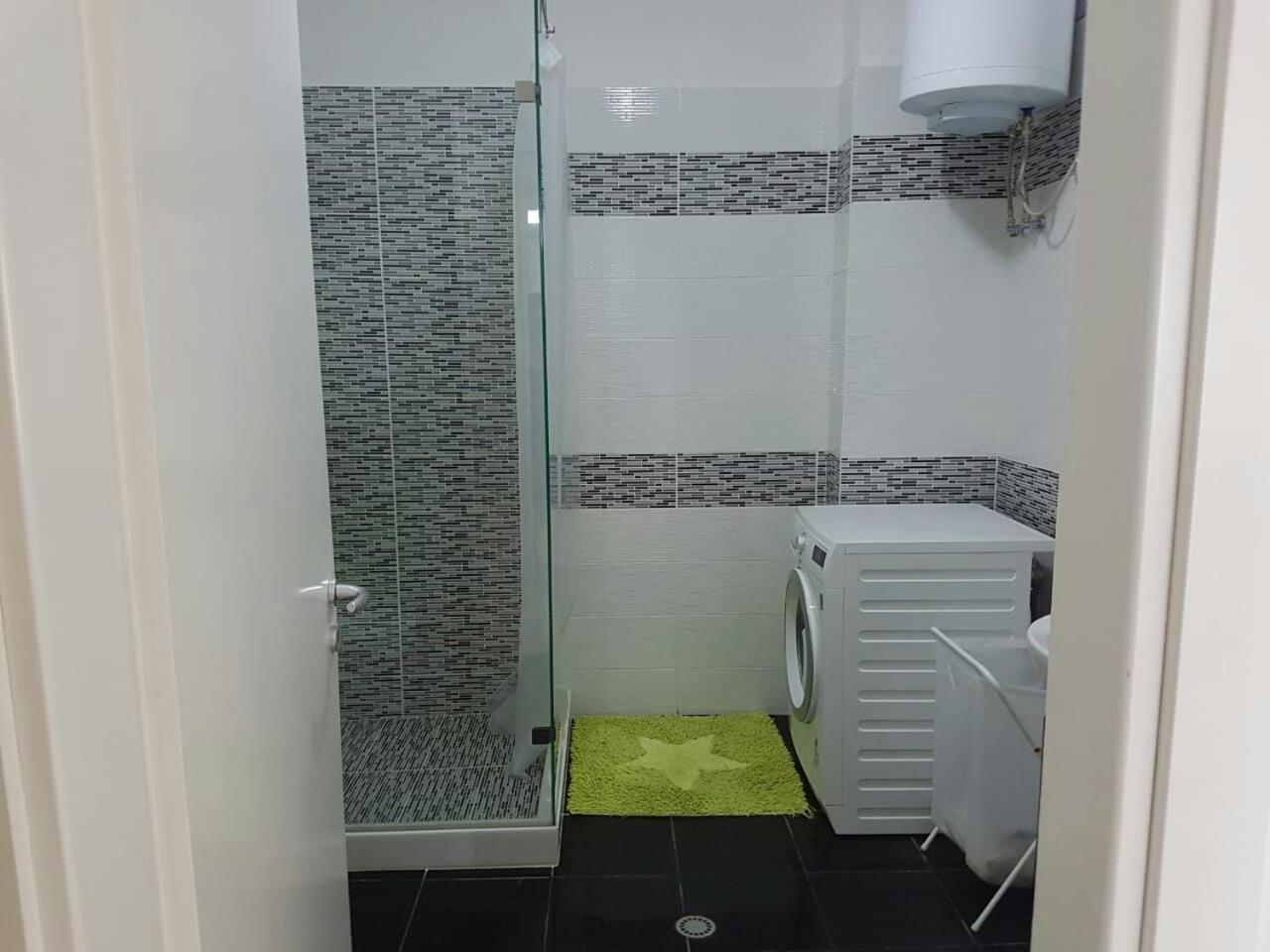 Vlorë Aneta'S Beach House מראה חיצוני תמונה