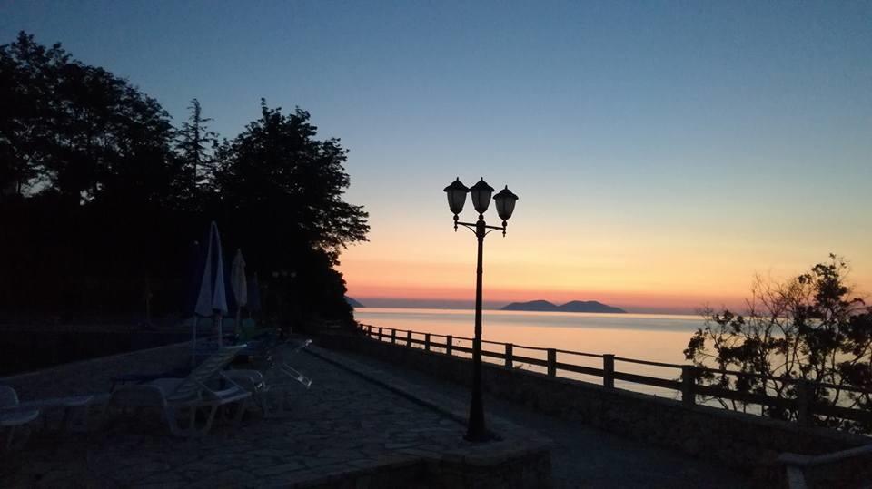 Vlorë Aneta'S Beach House מראה חיצוני תמונה